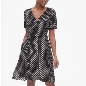 Gap Short Sleeve Button-Front Dress - Size 0